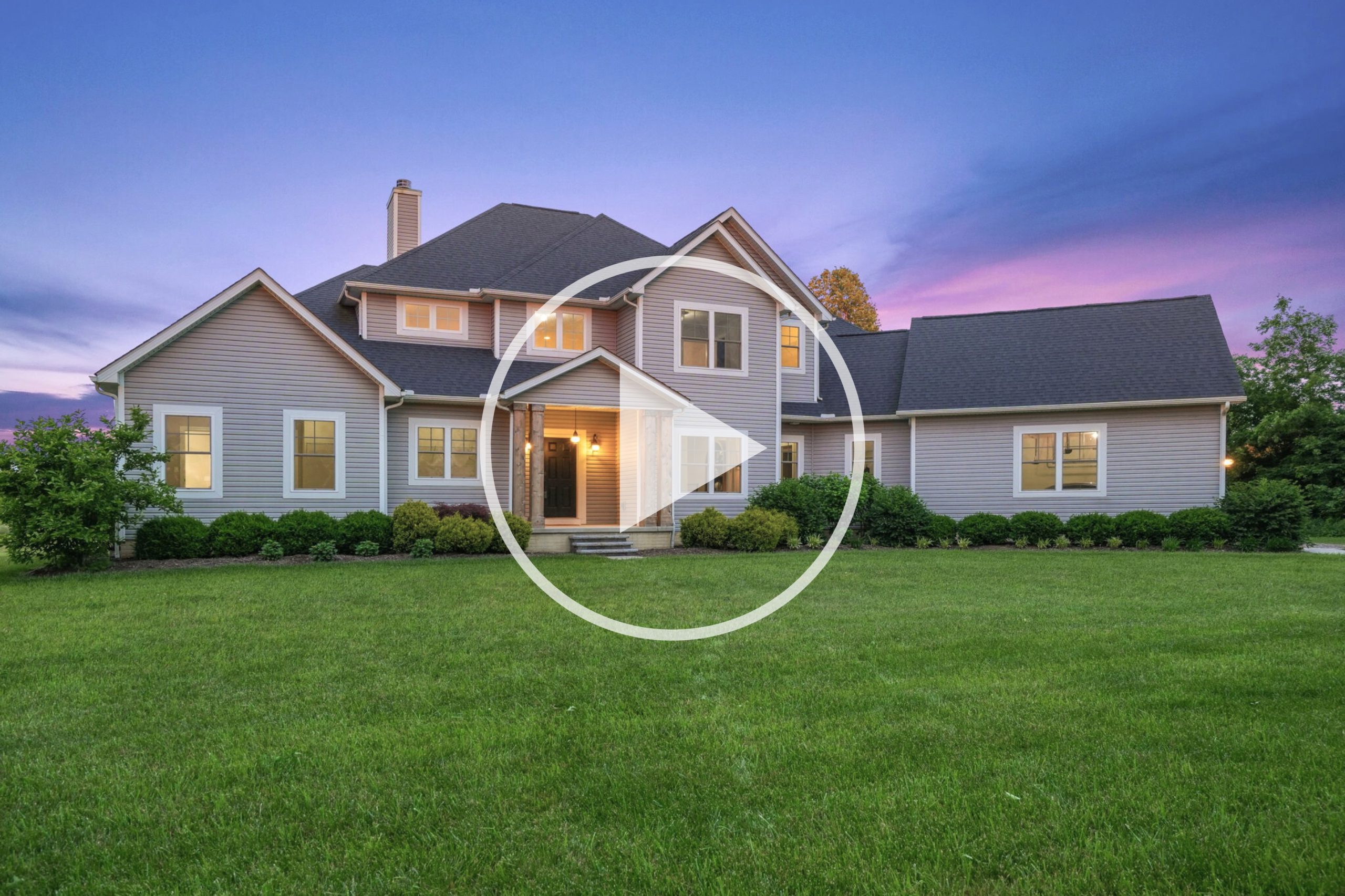 Large luxury home in New Albany, Ohio was remodeled and professionally staged by Jennifer Donahue Interior Design Inc.