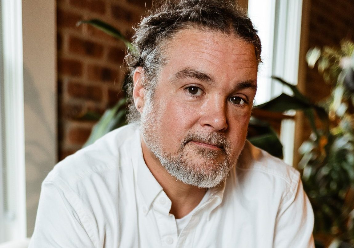 Co-founder of Pacific Palisades, California interior and home staging firm, Jennifer Donahue Interior Design Inc.